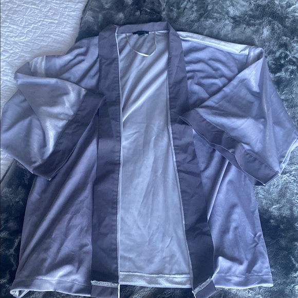 Ann Taylor Women's Kimono style Gray Jacket - Picture 1 of 4